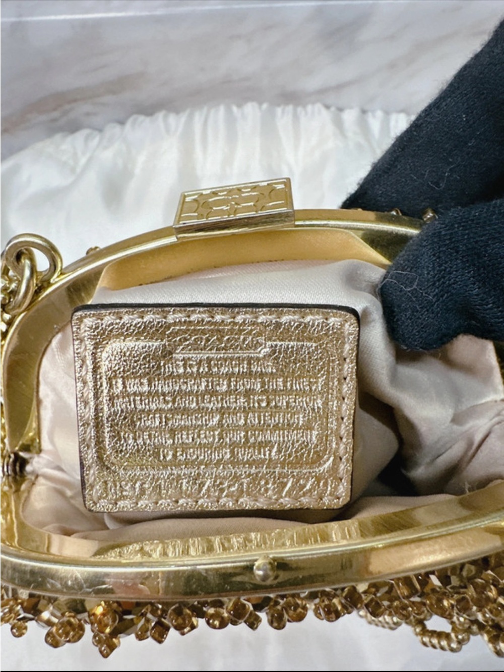 Authentic Coach vintage Gold Beaded Evening Wristlet with Chain Strap - Picture 8 of 16